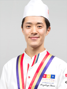 写真:2016年レッドエッグ 井上 和豊