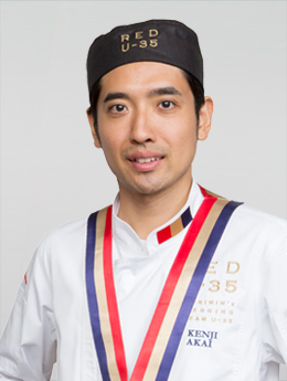 写真:2017年レッドエッグ 赤井 顕治