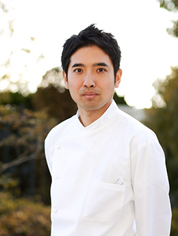 写真:2017年レッドエッグ 赤井 顕治